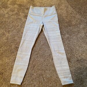 Athleta Chaturanga 7/8 Tight High Rise Jacquard Textured Legging, Quail Tan - XS